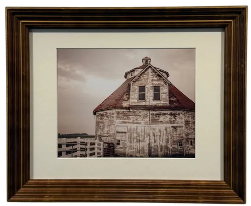 Polygonal Barn Photograph In Gold Frame