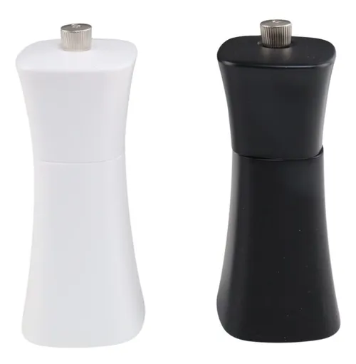 Black & White Salt & Pepper Set