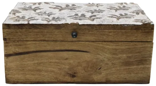 Carved Wood Leaf Pattern With Whitewash Box