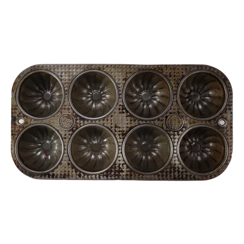 Vintage Cupcake Tin
