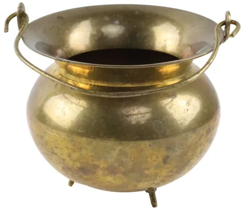 Brass Cauldron With Handle