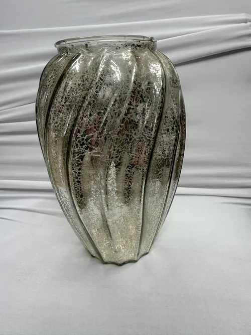 Vase - 8