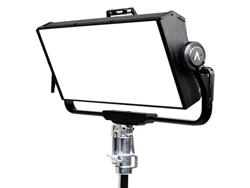 Светодиодная панель Aputure NOVA P600c (RGB) с кейсом