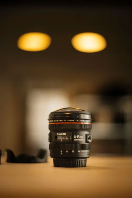 Canon EF 8-15mm F4.0 L USM Fisheye