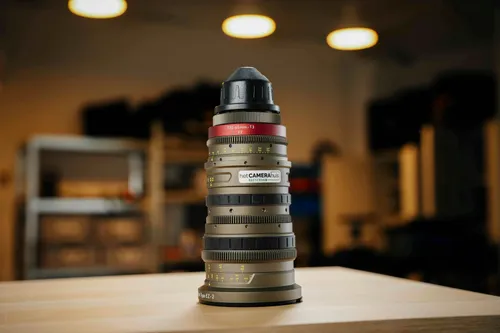 Angenieux EZ2 15-40mm T2 s35 / 22-60mm T2 Fullframe Zoomlens