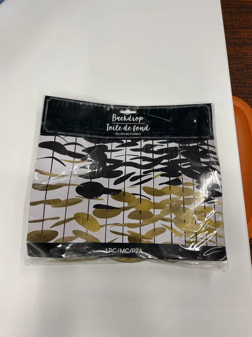 Black and Gold Disc backdrop 