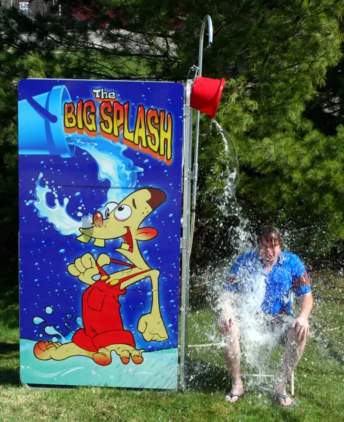 Big Splash Reverse Dunk Tank