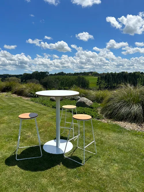 White Round Bar Leaner & Round Stools