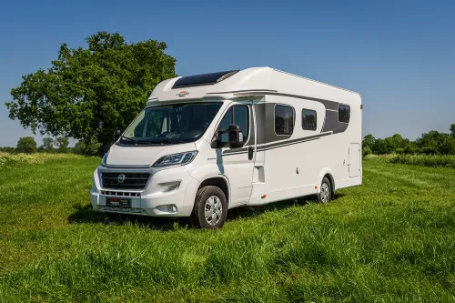 Carado T447 2/4 Automatik personen