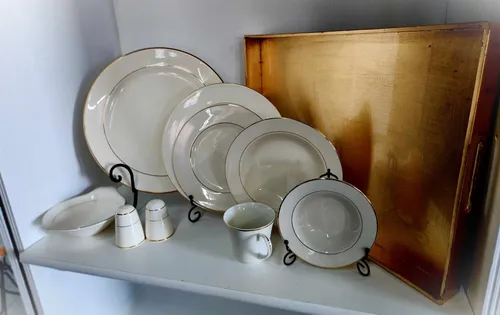 Gold Trimmed Dinner Plates