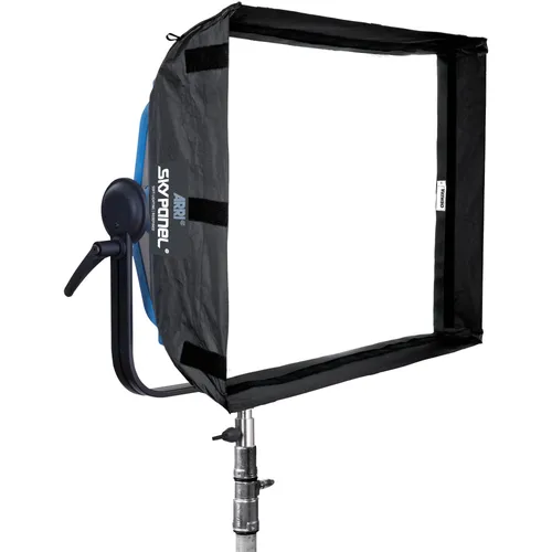ARRI SkyPanel S120 Chimera Lightbank