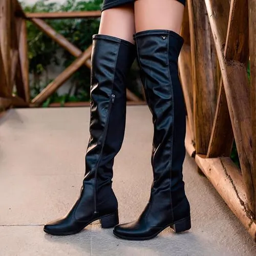 Bota Preta Cano Alto 36/37 B121