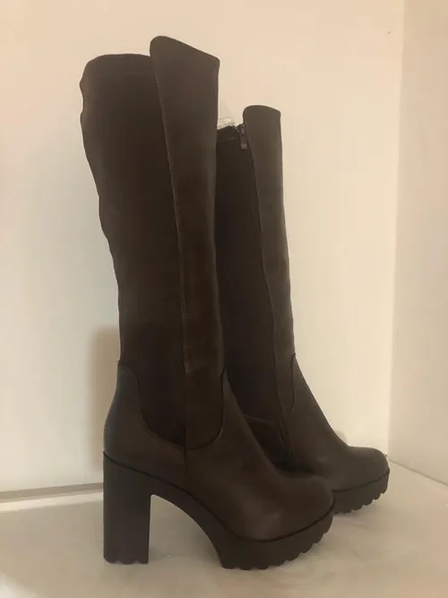 Bota N° 38/39 - 099