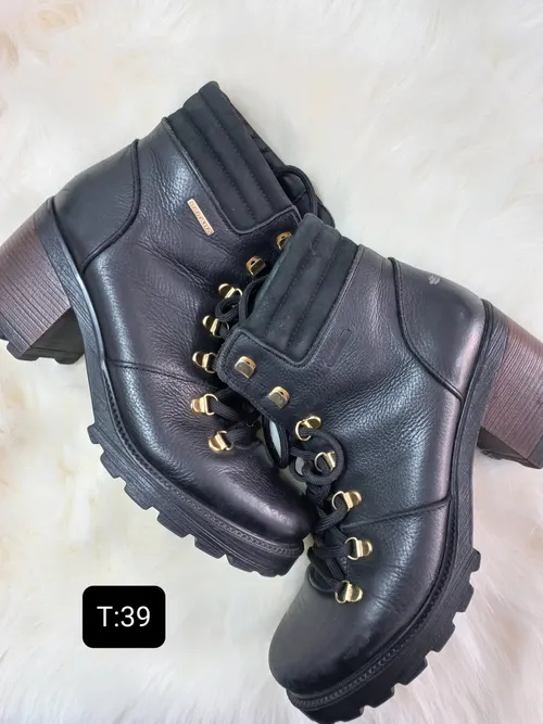 Bota 38-39 - Preta Coturno B119