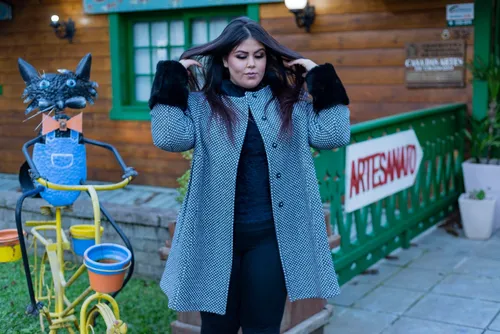 Mari - Casaco Branco e Preto - GG/G1