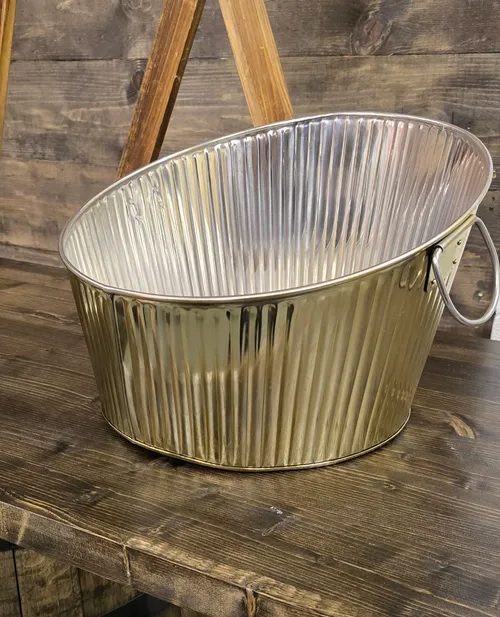 Gold ribbed bucket - 