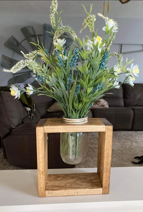 Mason Jar/Wood vase