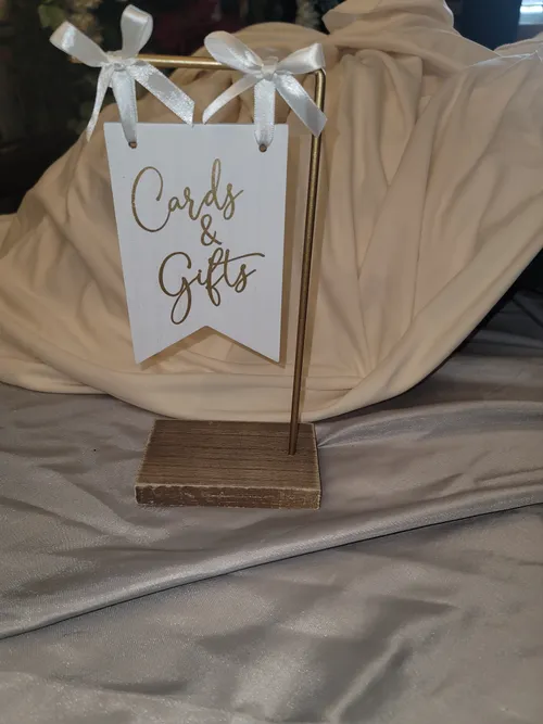 Cards and gifts Wood