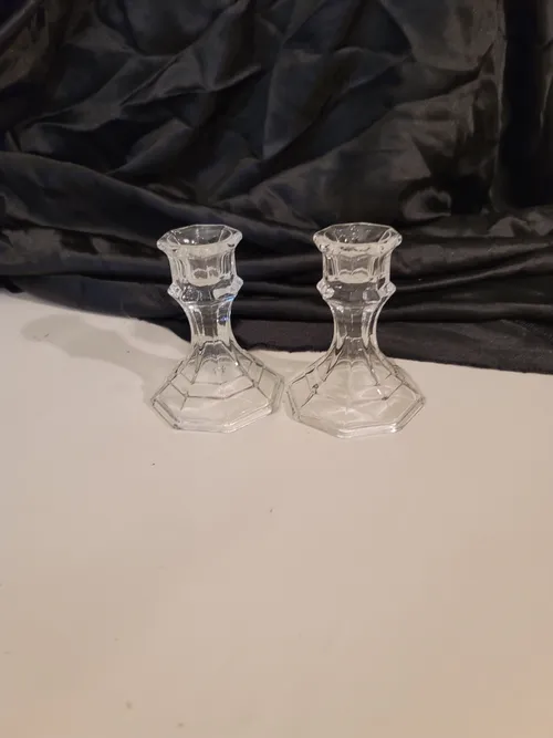 Glass taper candle holder