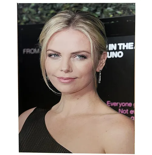 Poster - Charlize Theron 80x120cm 