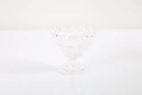 Transparent patterned cone dome