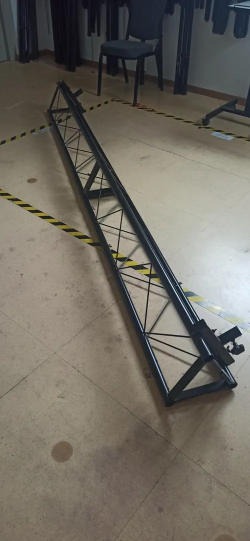 Truss triangular black 3 m