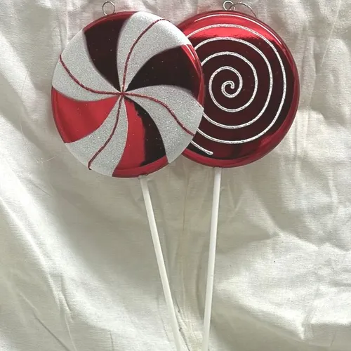 Red & White Lollipops
