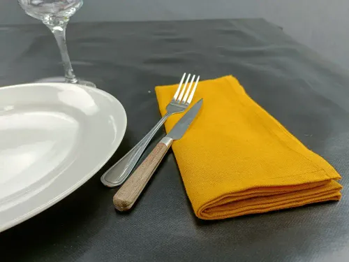 Mustard napkins