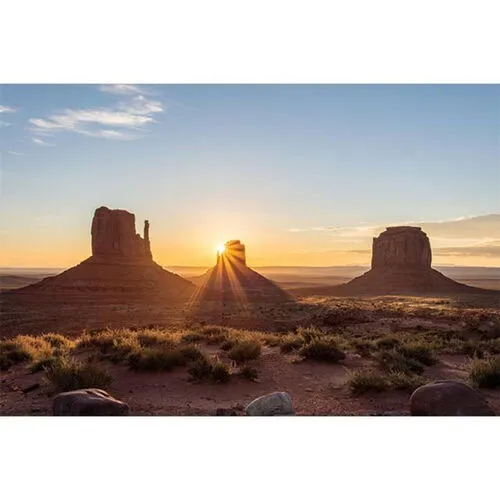 Western - Visual Monument Valley