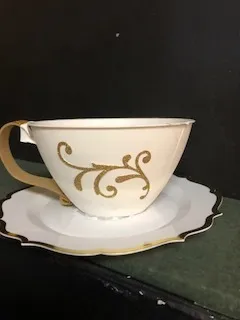 Teacups/plates