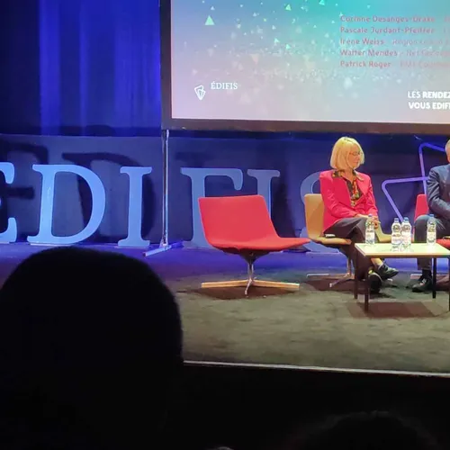 PACK  - Espace conférence - 3 places assises