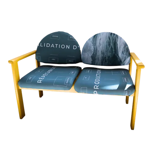 Canapé upcyclé en bâche