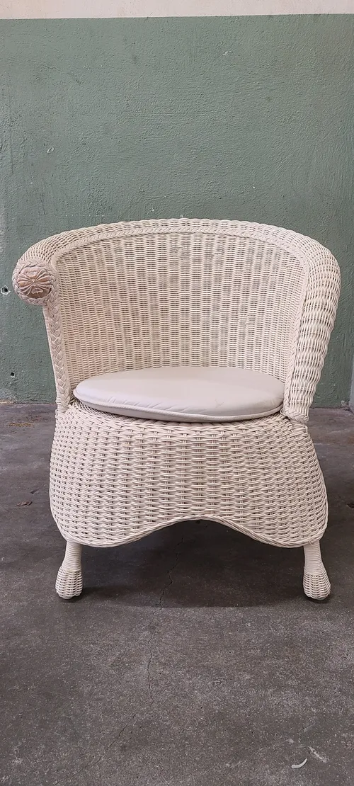 White Wicker Cushion Chair