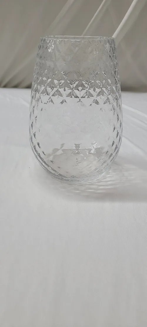Round Diamond Vase