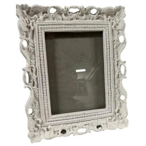 Detailed White Frame (Medium) 7