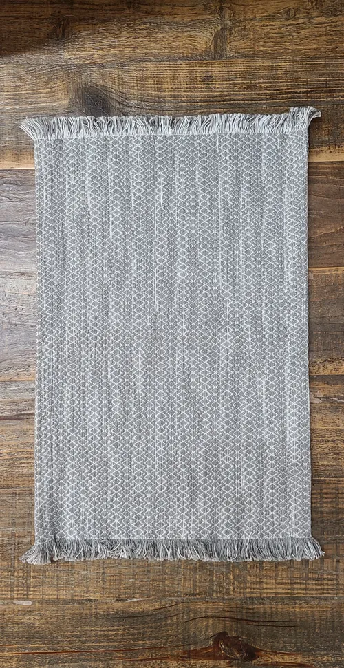 Gray & White Diamond Placemat