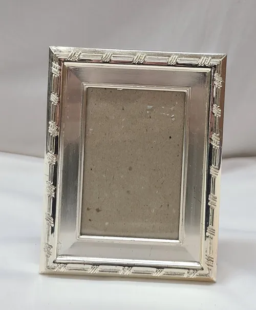 Silver Stripes & Gray Frame 5