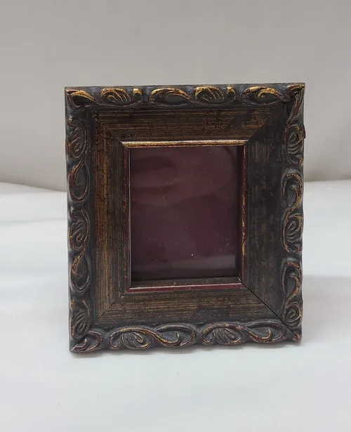 Brown & Bronze Frame 2