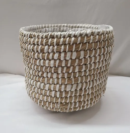 Wicker & White Planter