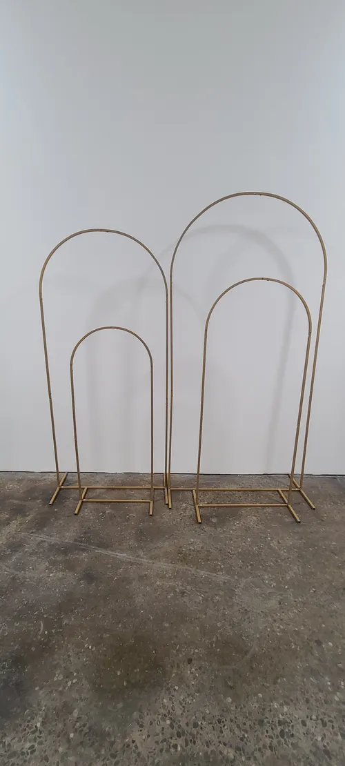 Gold Metal Curve Quad Backdrop