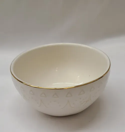 Detail White Bowl