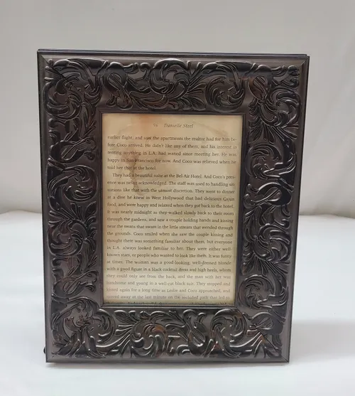 Black & Brown Ornate Frame 7