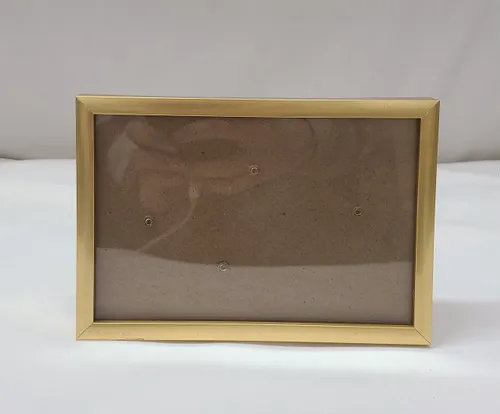 Modern Gold Frame 4