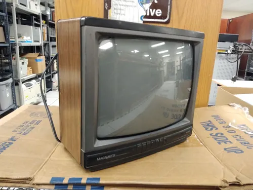 TV Magnavox Vintage