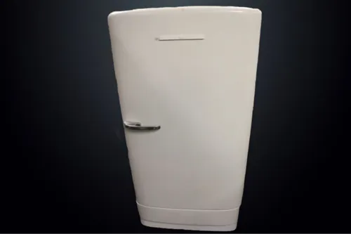 Refrigerator GE Vintage 1950s
