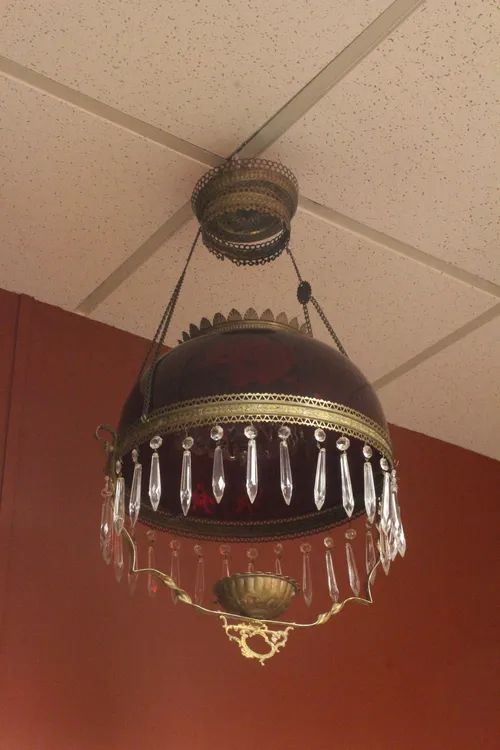 Chandelier Vintage Red Glass
