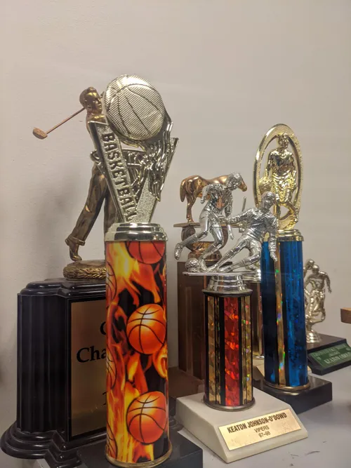 sport trophies 