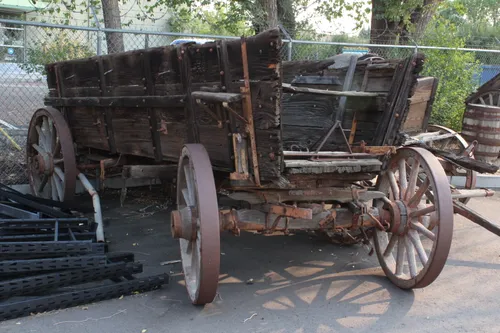 Wagon Supply Vintage Western