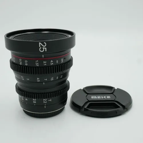 Meike 25mm T2.2 (MFT)