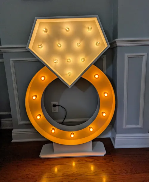 Ring Lighted Marquee-4 Feet-  UP TO 6 HOURS